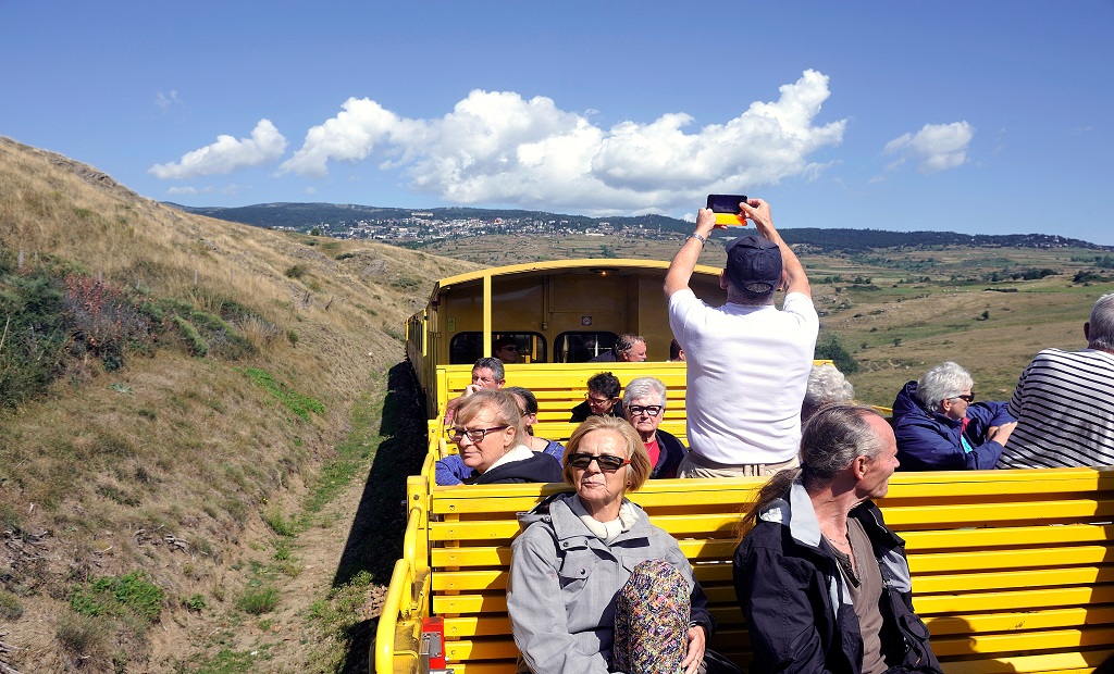 shutterstock_1188664018 (1).jpg