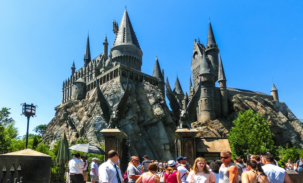 shutterstock_1124825309 (1).jpg