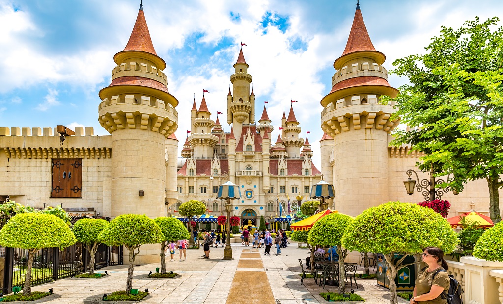 shutterstock_1387926470 (1).jpg