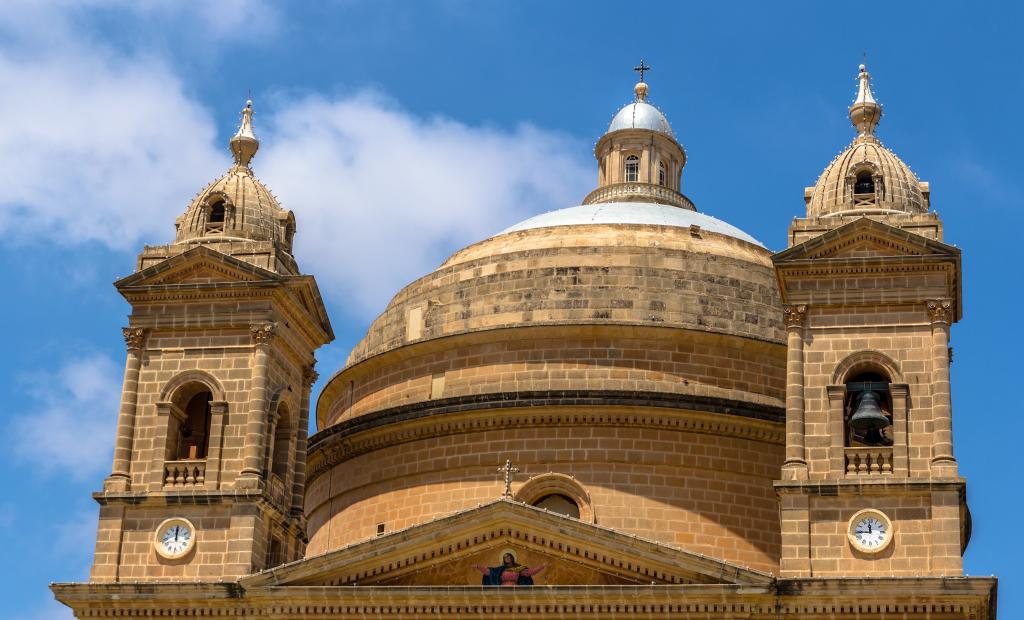 shutterstock_151783787 (1).jpg